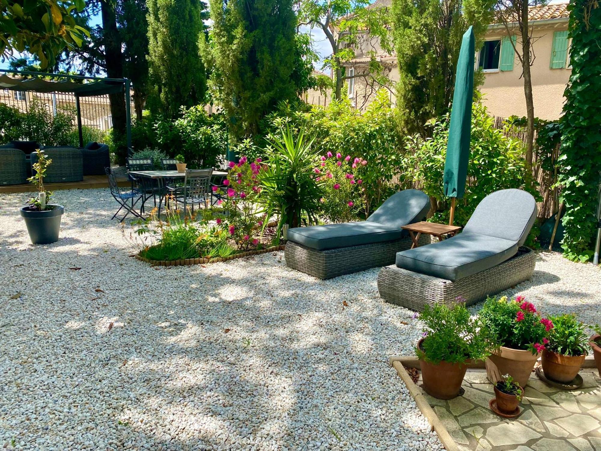 Maison Du Midi, 2 Gites De Charme Ginestas Exteriör bild