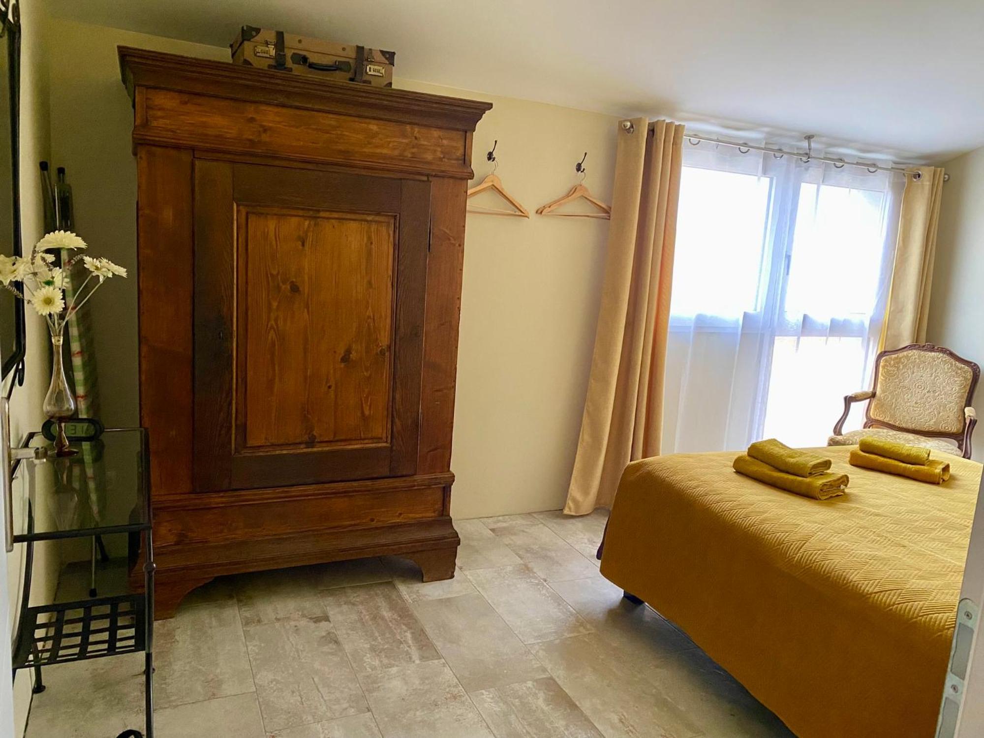 Maison Du Midi, 2 Gites De Charme Ginestas Exteriör bild